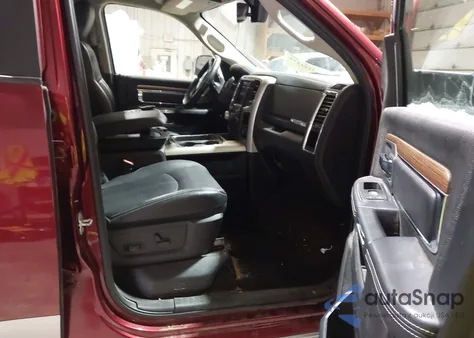 2018 Ram 1500 Laramie 4X4 5'7 Box from USA, damaged, VIN 1C6RR7NT7JS111649